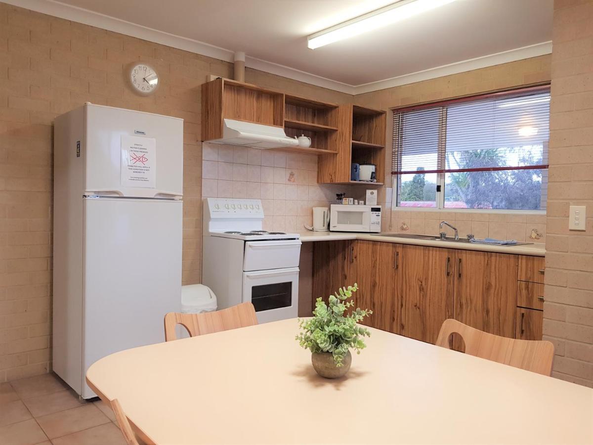 Albany Holiday Units Buitenkant foto